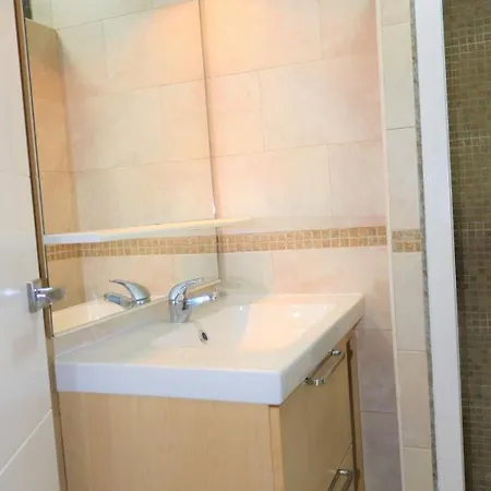 Apartament 26c Vora 1 Bedroom *
